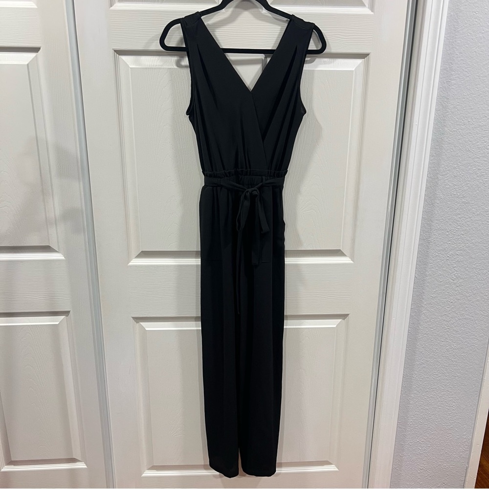 Monteau V Neck Sleeveless Jumpsuit Black Slit Wide Leg Size Small
